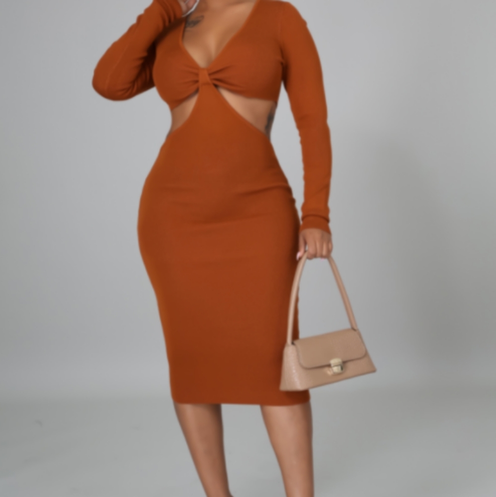Mid drift Fall dress